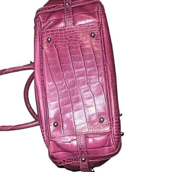 Jennifer Scott Fuchsia Leather Crocodile Print Handbag - Picture 5 of 6